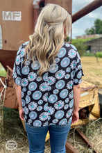 Load image into Gallery viewer, Silver City Plus Size Top