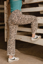 Load image into Gallery viewer, Range Roar Jeans
