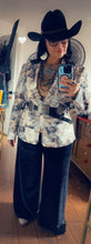 Load image into Gallery viewer, Vintage Blazer
