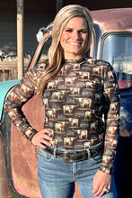 Load image into Gallery viewer, Somewhere In Texas  Mesh Top
