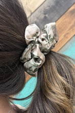 Load image into Gallery viewer, Cactus Scrunchie

