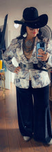 Load image into Gallery viewer, Vintage Blazer
