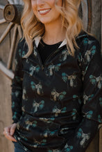 Load image into Gallery viewer, Southwest Saddle  Pullover
