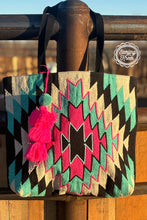 Load image into Gallery viewer, Meet Me In Montana Large Tote
