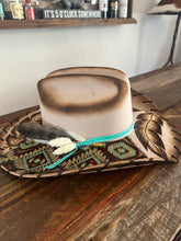 Load image into Gallery viewer, Amarillo Hat
