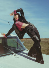 Load image into Gallery viewer, Any Man Of Mine Black Flares
