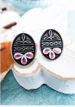 Load image into Gallery viewer, Tipi Booth Stitch Oval Earrings

