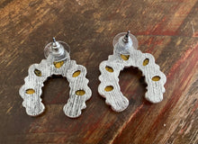 Load image into Gallery viewer, Yellow Squash Blossom Naja Earrings
