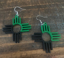Load image into Gallery viewer, Green and Black Zia Earrings
